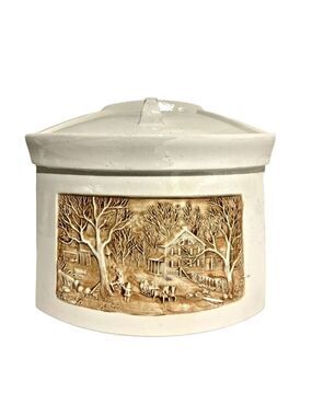 VINTAGE HERSHEY 1985 Canister Off White Brown Country Village With Lid Container